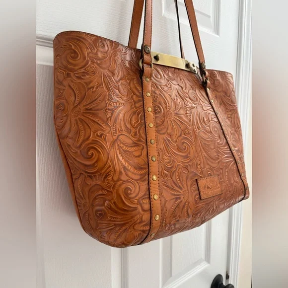 Patricia Nash | Benvenuto Embroidered Signature Leather Tote Bag Purse Tan - Picture 2 of 9